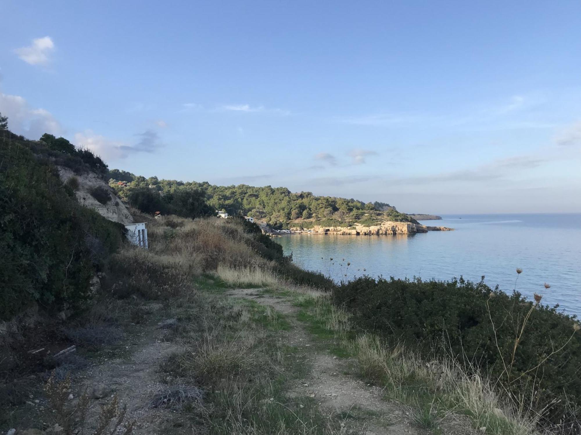 Tiny House Framed By Nature Near Sea In Karaburun Vila Esmirna Exterior foto